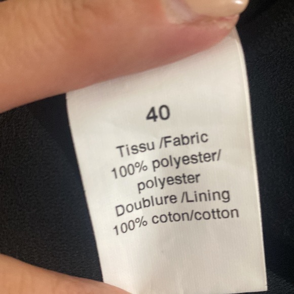 Sonia. By Sonia RYKIEL. The perfect black dress. Can be used for work or a date. - Picture 9 of 10